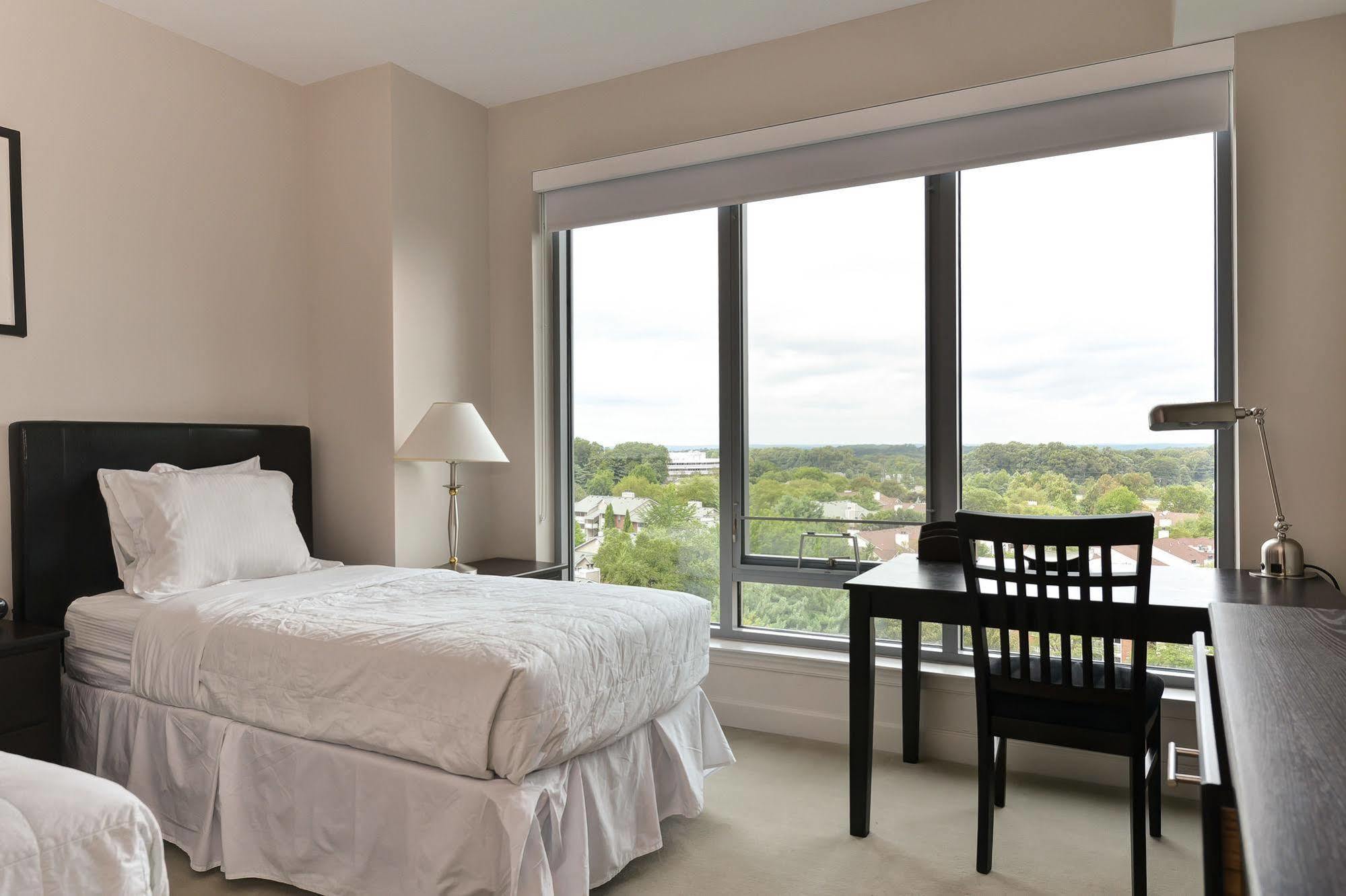Ovation At Park Crest By Bridgestreet Hotel Tysons Corner Exterior photo